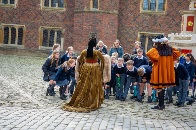 Year 6 Trip to Hampton Court