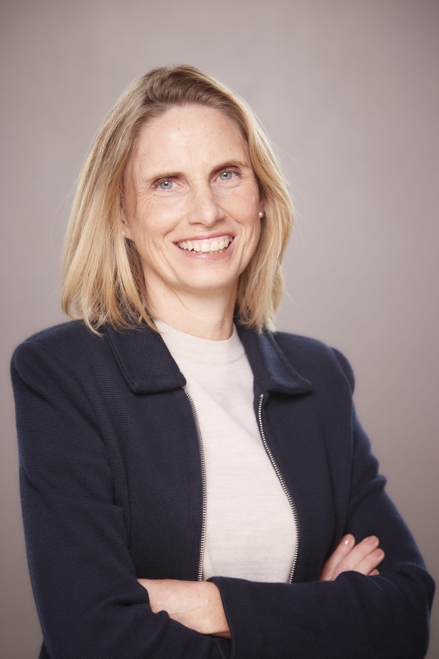 Dr Sarah Squire Dr Sarah Squire