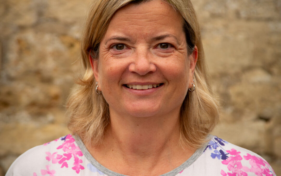 Meet the School: Mrs Armstrong